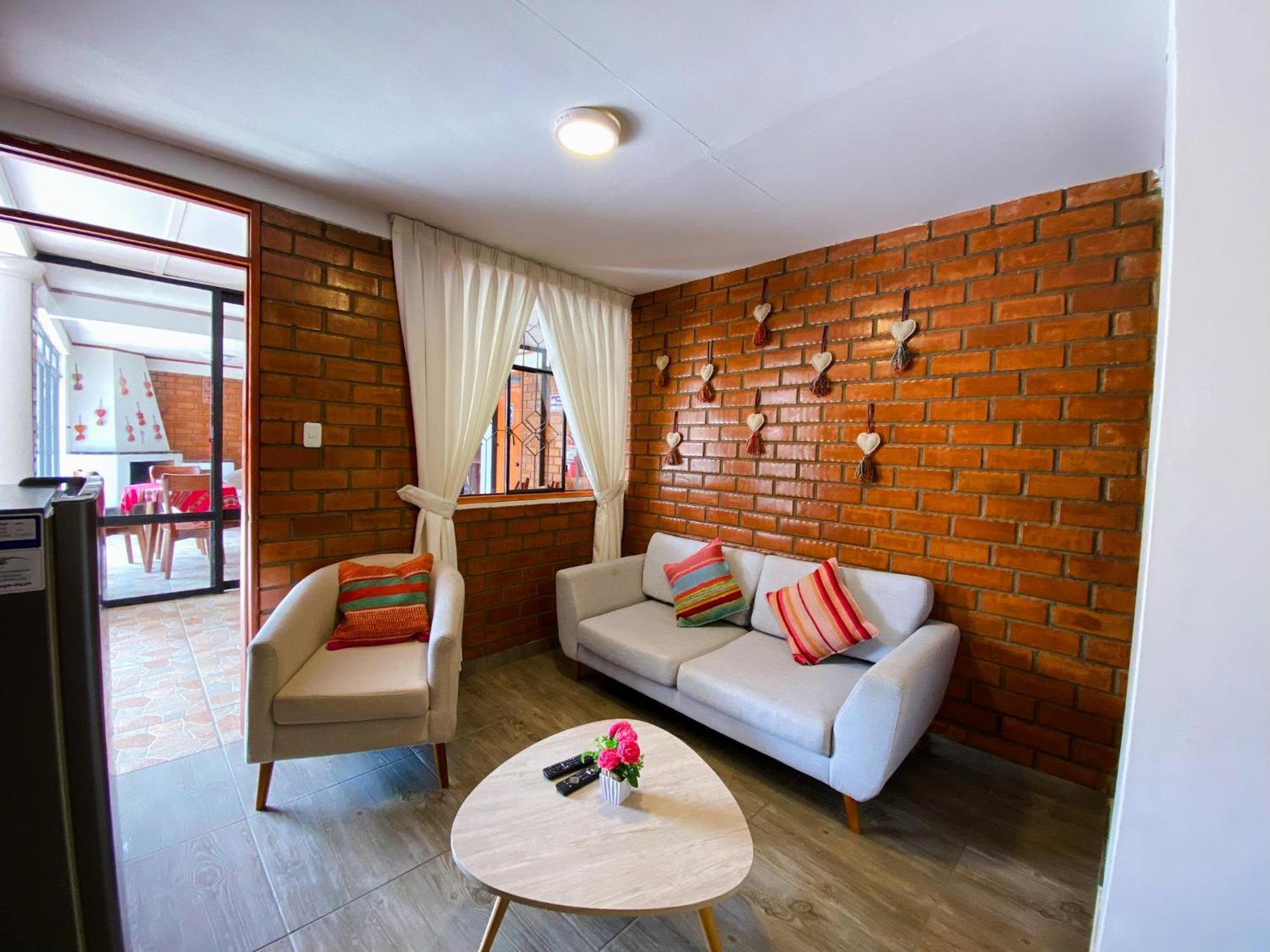 Tupac Huaraz Hostel Εξωτερικό φωτογραφία